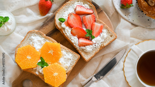 Healthy breakfast toasts with fresh fruits, Wholegrain bread