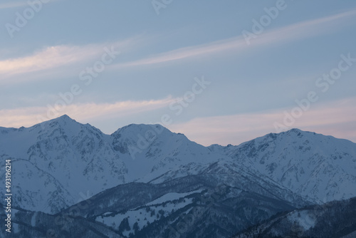 美しい冬の山 © Casey