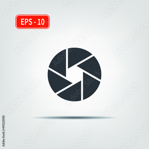 Icon for use in web applications, mobile applications and print media. EPS-10. Vector image. Camera lens icon.