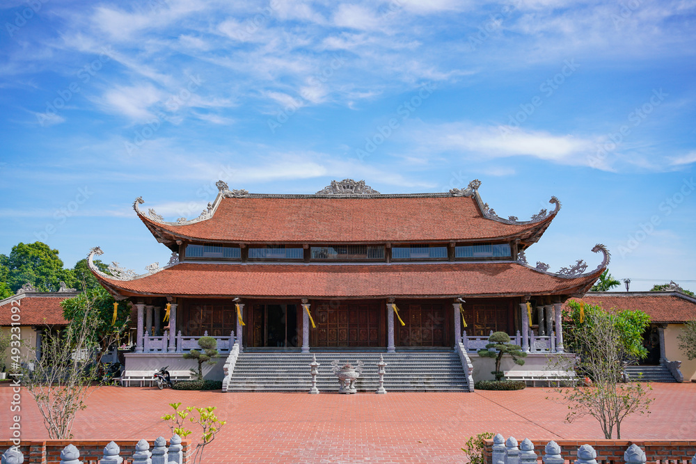Fototapeta premium temple in Long Bien District