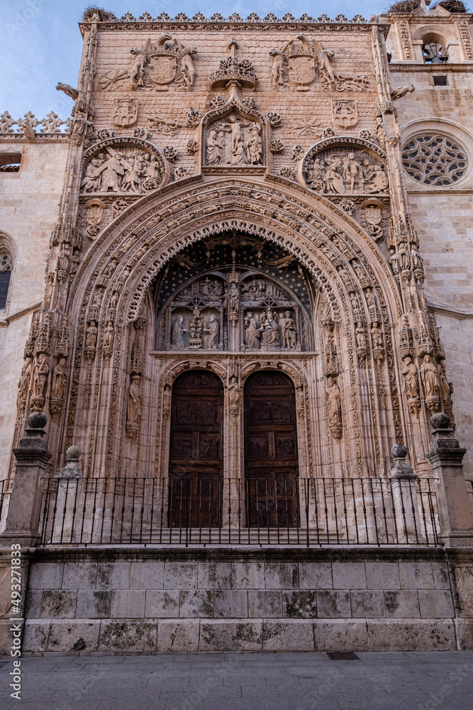 Gothic-Elizabethan facade, church of Santa María la Real, 15th century, Aranda de Duero, Burgos province, Spain