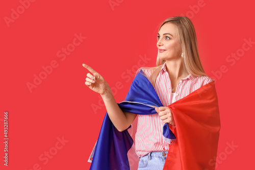 Beautiful woman with flag o...