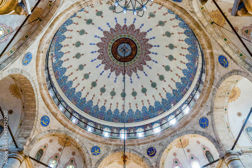 Decorative painting on the dome of Süleymaniye Mosque