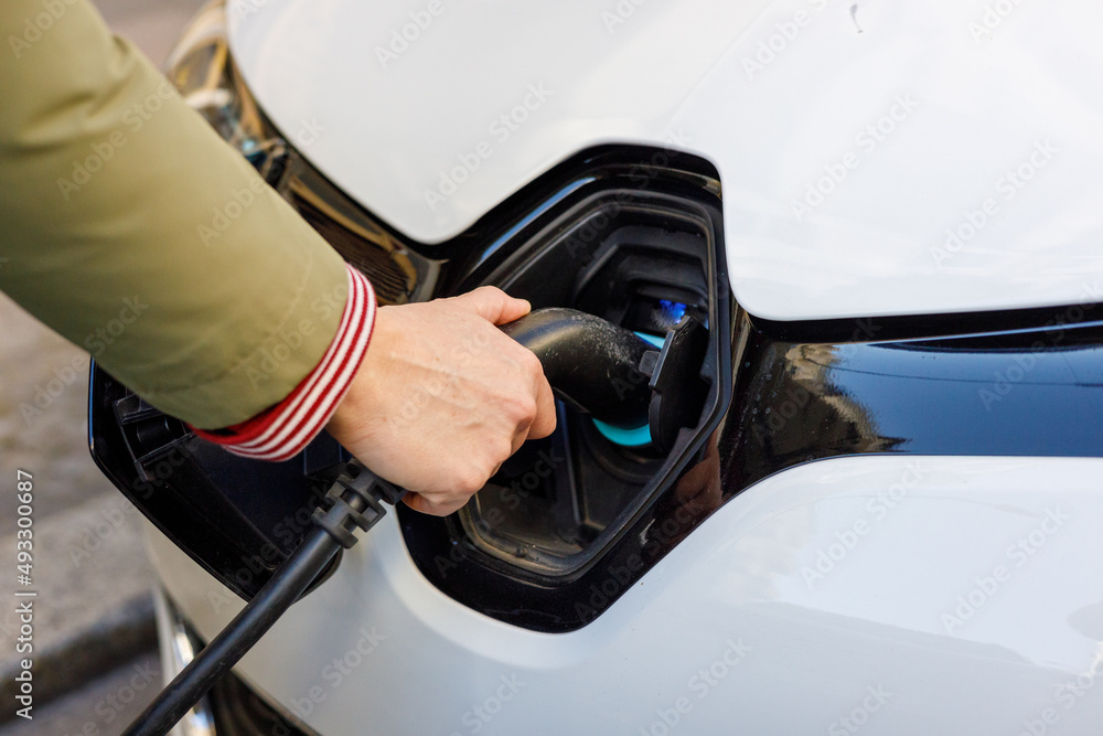 Charging of an electric car Charging of an electric car