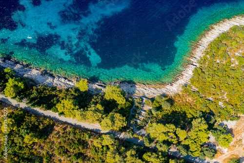 Przepiękna plaża nad Adriatykiem  © Dronexpress