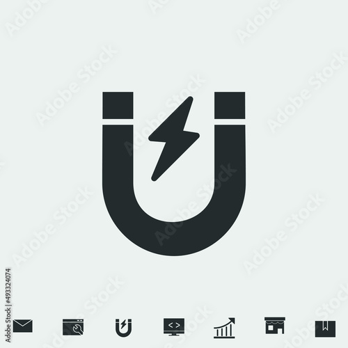 Magnet vector icon illustration sign