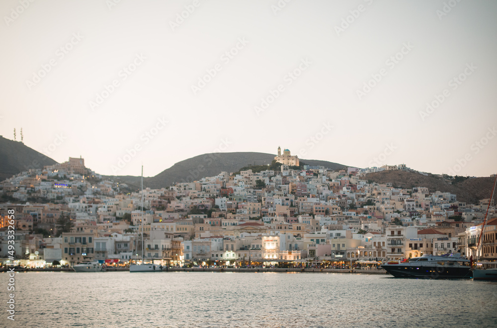 In summer the Greek island is packed with rich jet-setters and cruise-ship tourists. If you travel to Syros during this time, expect high prices, crowded beaches, and a non-stop party atmosphere