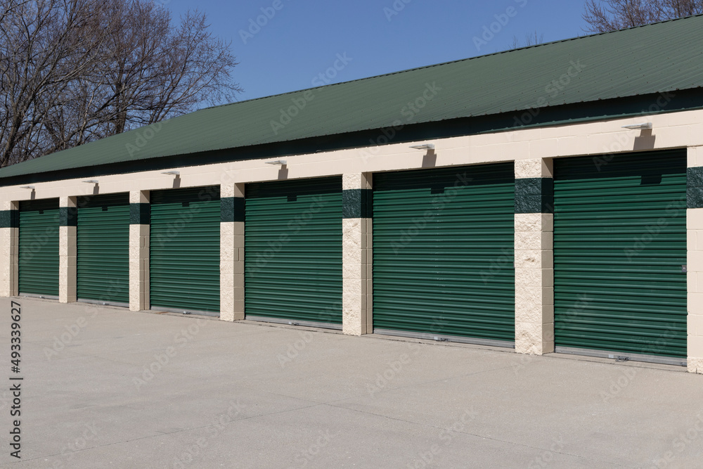 Self storage and mini storage garage units. Self storage and mini storage garage units.