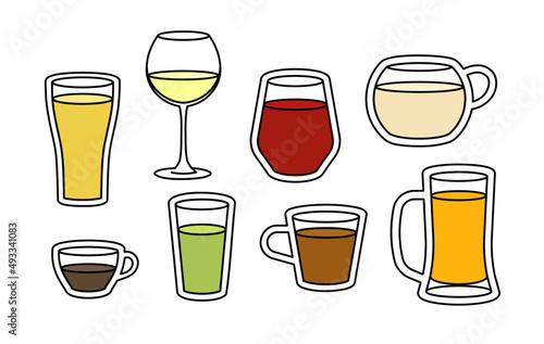 Beverage thin line icons with colorful liquid. Minimal summer cocktails and drinks in glass for restaurant and design element. Beverage isolated on white background. Vector drinks icon