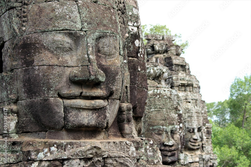 アンコール・トム　バイヨン寺院