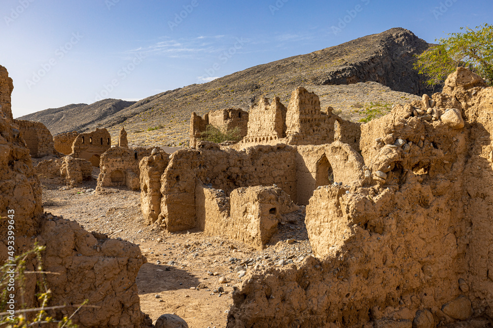 Fototapeta premium Mudbrick ruins Tanuf Oman