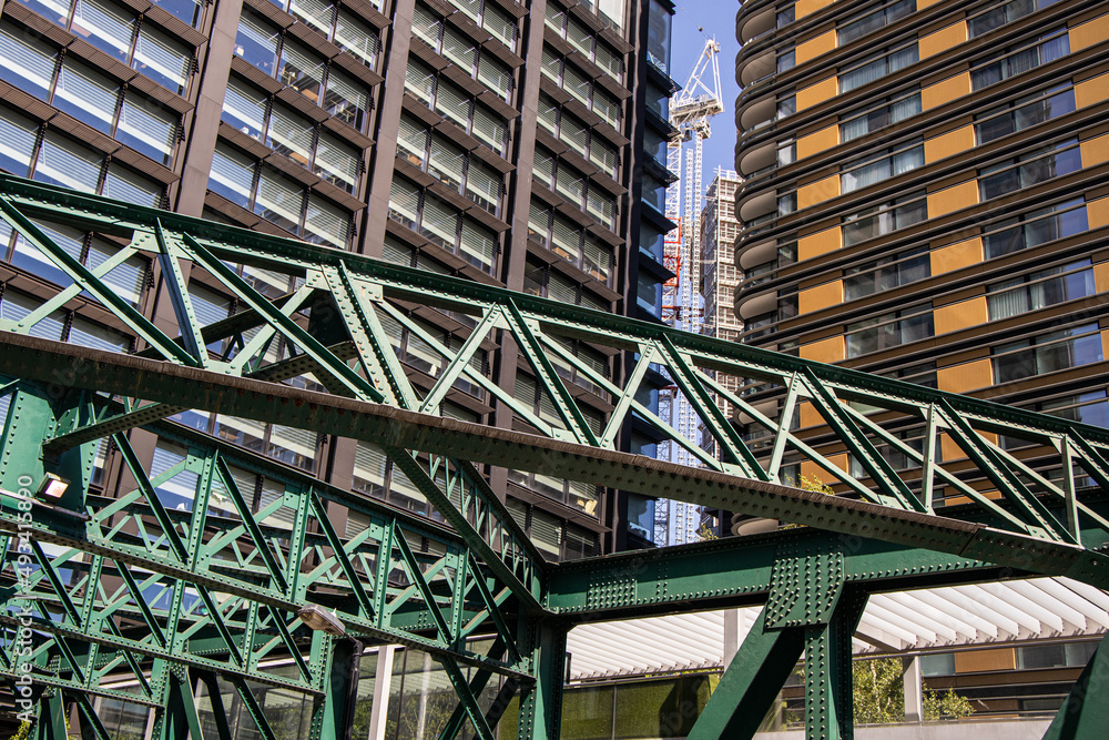 Fototapeta premium Steel and glass sides of London business and financial area