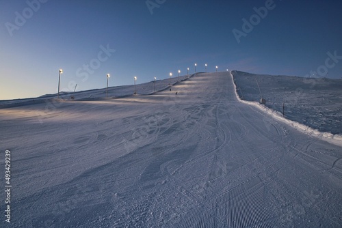 Night skiing in the peaceful loneliness of Lapland 