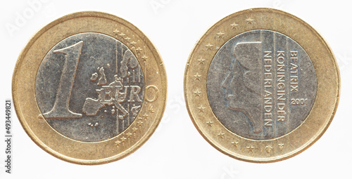 Bilde på lerret Netherlands - circa 2001: a 1 Euro coin of Netherlands with a map of Europe and a portrait of Queen Beatrix of the Netherlands