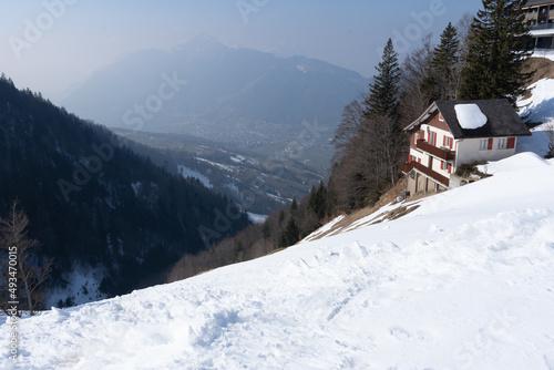 Winter sports on Mount Stoos, Authentic and genuine, the villages of the Stoos-Muotatal region offer a variety of ways to take a break from everyday life and enjoy it. on the Stoos or  in Muotathal. photo