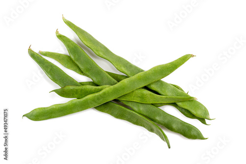 Foto fresh handful Flat beans isolated on white background.