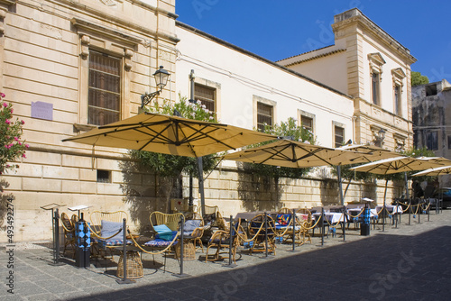 Street cafe in Old Town in Syracuse  Sicily  Italy