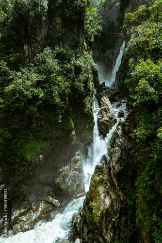Obraz na płótnie Pailon Del Diablo waterfall in Banos, Ecuador w salonie