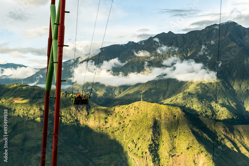 Obraz na płótnie Playing giant swing in Banos, Ecuador w salonie