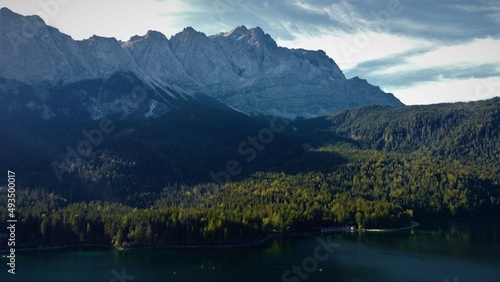 Zugspitze in schönem Licht
