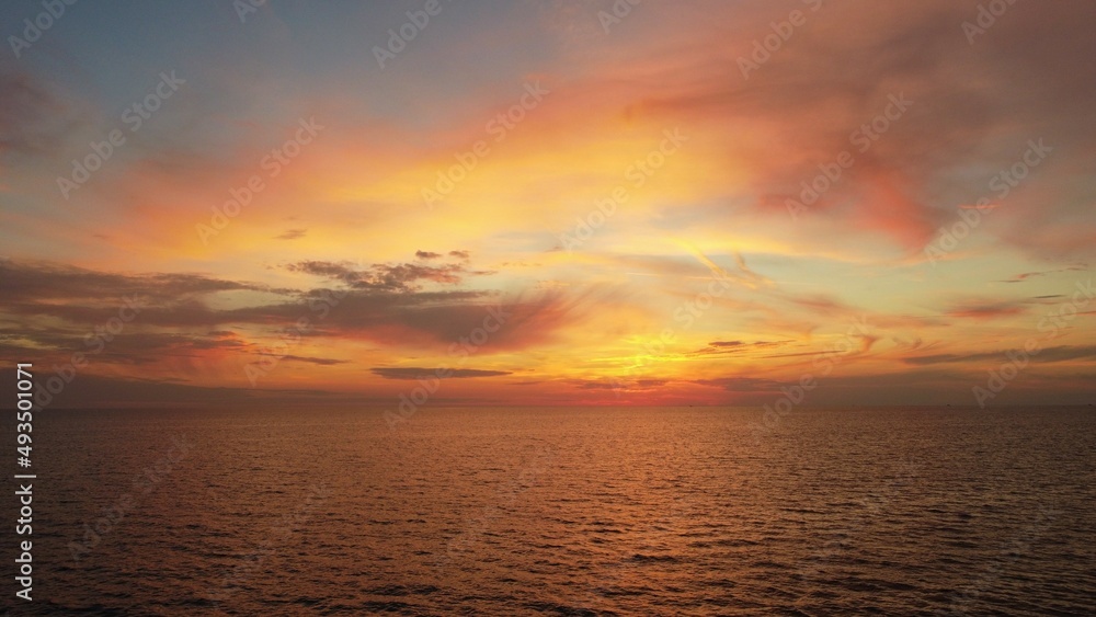 Obraz premium Wundervoller Sonnenuntergang