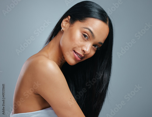 Принти на полотні Nourished hair has a healthy shine to it