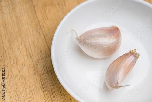 garlic on a white plate