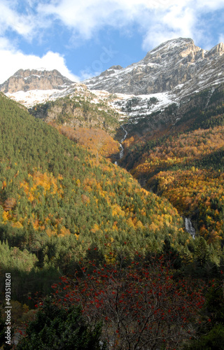 Pirineo aragones en oto  o.Huesca.Espa  a