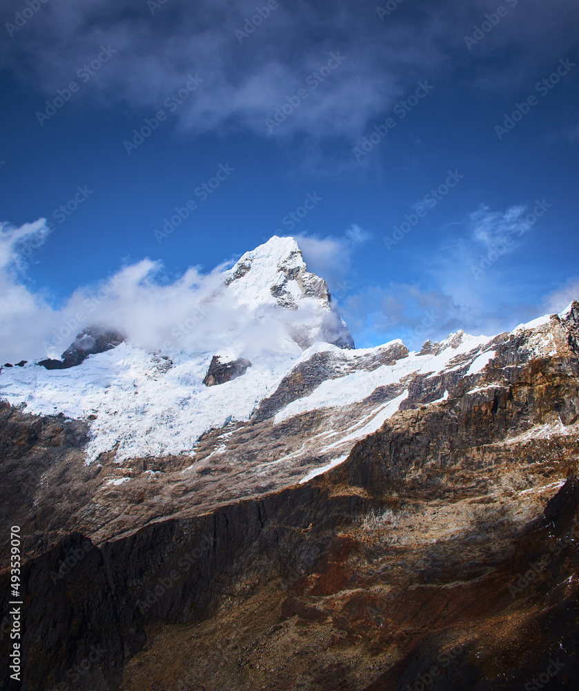 Obraz premium CORDILLERA BLANCA - PICOS - NEVADOS - SIERRA PERUANA