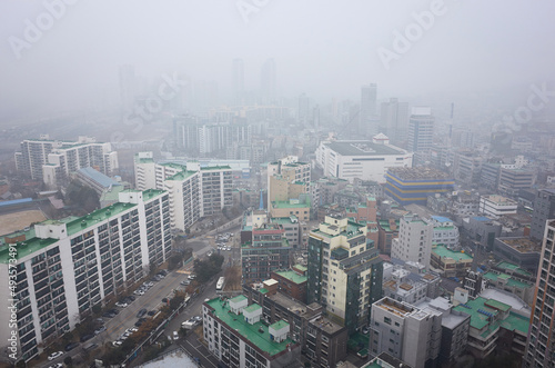 Korea Seoul  environmental pollution due to fine dust is serious now. 