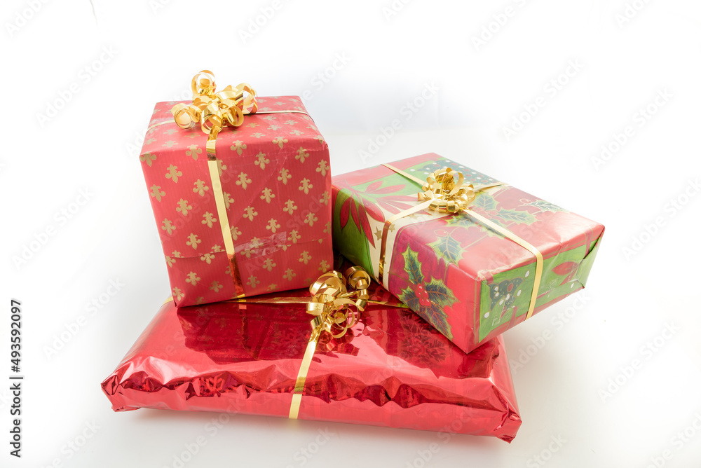 Obraz premium Christmas presents with white background