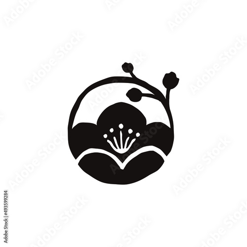 ロゴ、シンボルマークのための、日本の梅の花のシンプルなイラスト