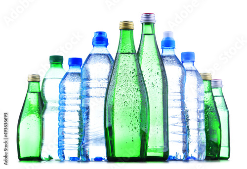 Obraz na plátne Different sorts of bottles containing mineral water