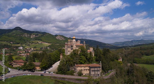 vista panoramica rocchetta mattei tra le colline bolognesi photo