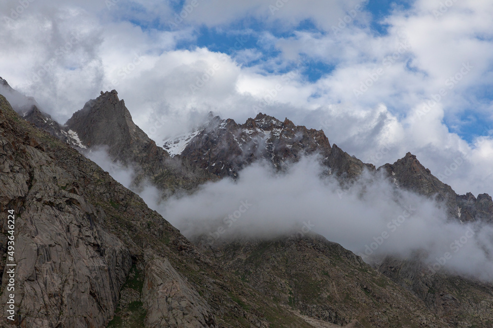 Cloud covered mountains seen from Rohtang Pass, Manali, Himachal Pradesh,India Cloud covered mountains seen from Rohtang Pass, Manali, Himachal Pradesh,India