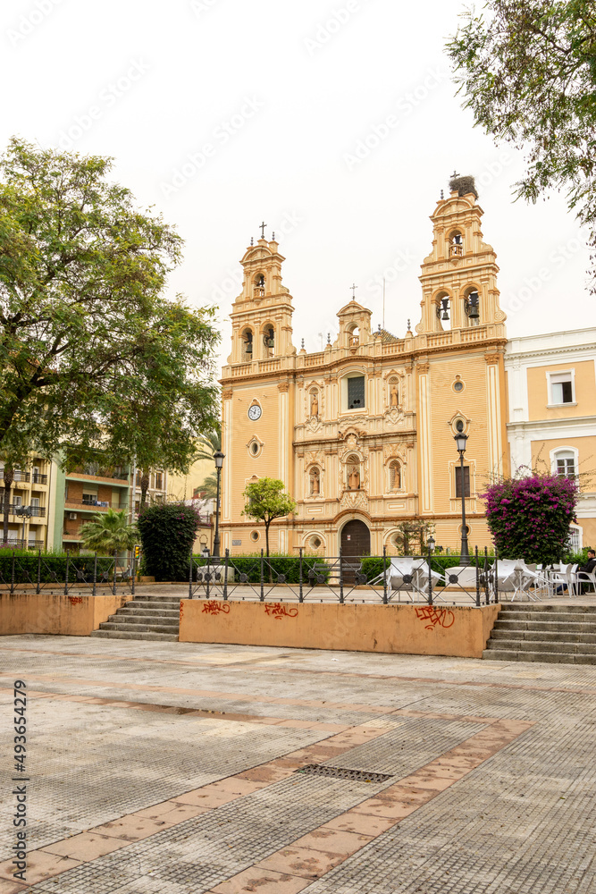 Obraz premium view of the historic cathedral of Huelva in the old city center