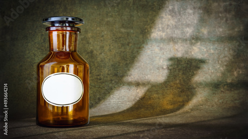 Fotografia close up of a pharmacy bottle