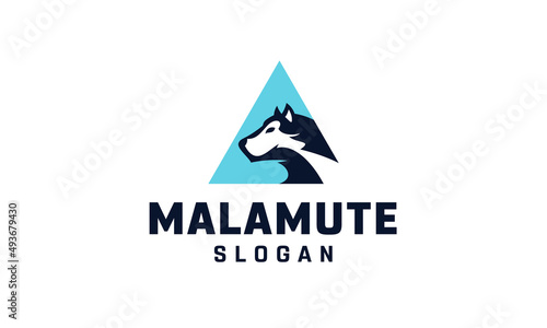 Alaskan Malamute Winter Dog Logo