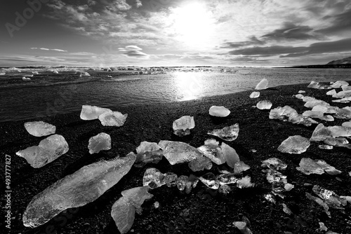 black and white diamond beach