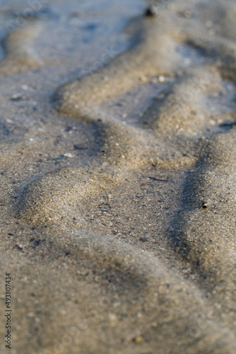 Sand patterns Vertical