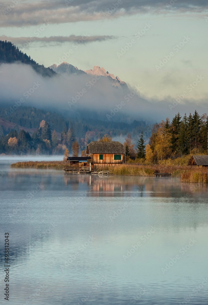 Obraz premium morning on the lake