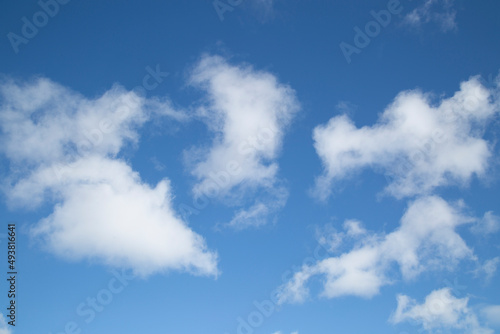 Blue sky background. Intermittent clouds.sky backgrounds for the screensaver.
