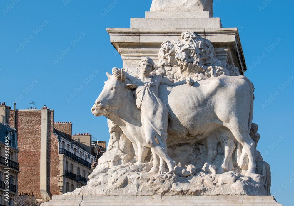 Sculpture place de Breteuil Statue en hommage à Louis Pasteur Paris