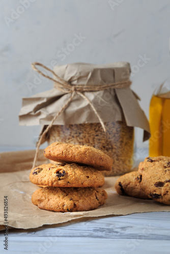 Oatmeal cookies with raisins, coconut and cinnamon.