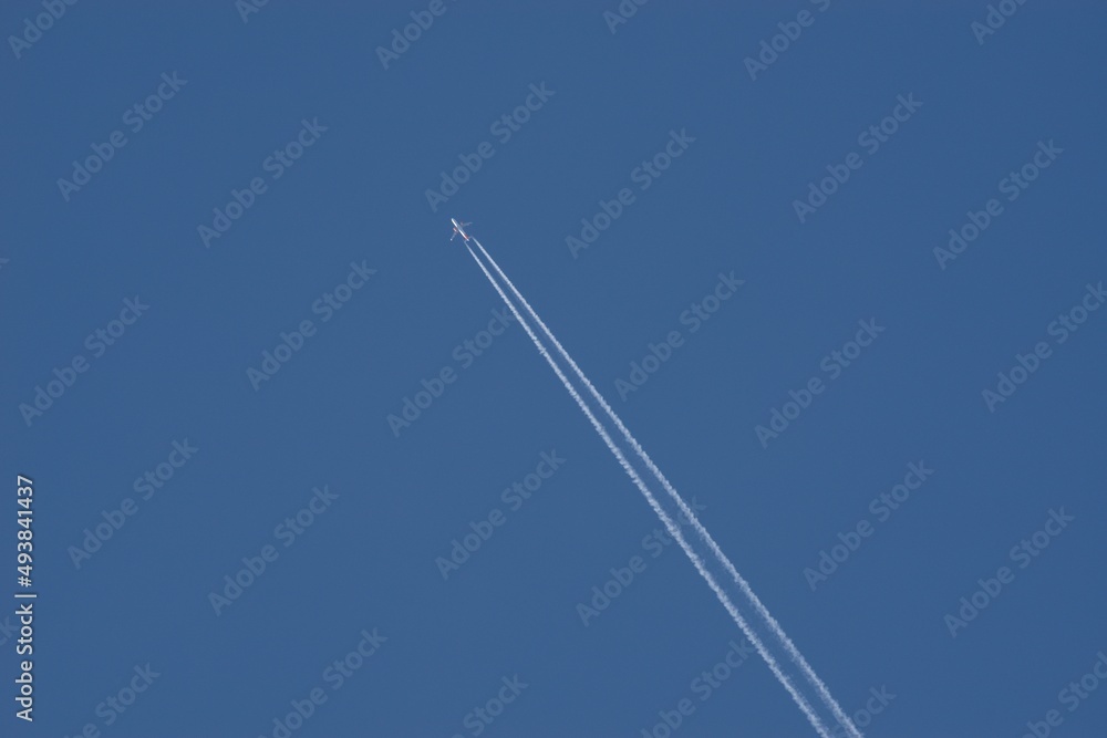 Jet traffic jet on a blue sky Jet traffic jet on a blue sky