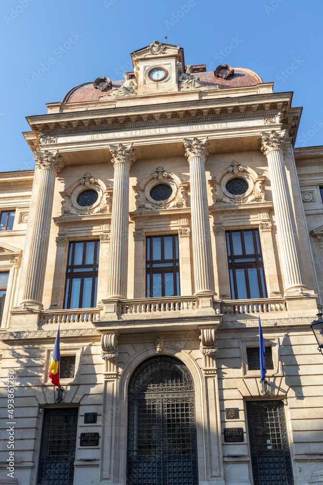 Obraz premium Street and buiding at downtown of city of Bucharest, Romania