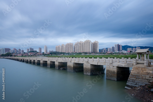 Wallpaper Mural view of the river thames Torontodigital.ca