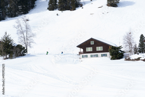 Flumserberg, Skiers, snowboarders, carvers, families all enjoy their time on the ski runs of winter sports resort located directly above Lake Walen. 65 km of perfectly groomed slopes invite you. © nurten