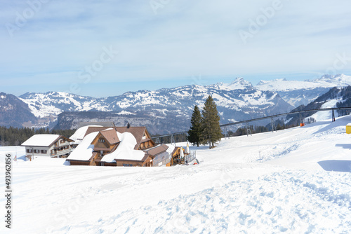 Welcome to high alpine snow capital  Winter in the Saas Valley  Activities for young and old  snow sports enthusiasts  adventurers  pleasure-seekers and all those who appreciate and love nature.. Zug