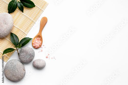 Beauty treatment composition with spa stonea and pink sea salt